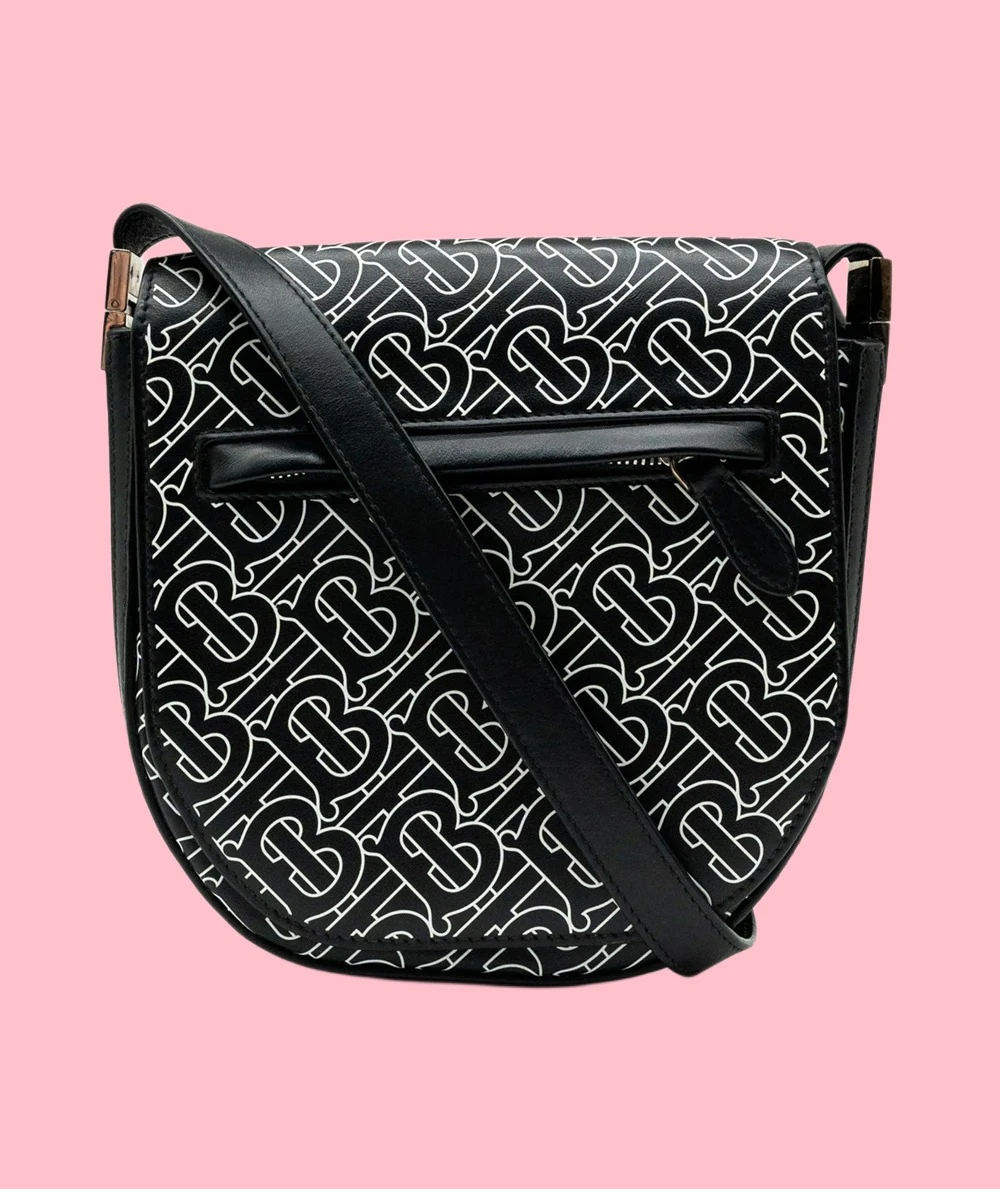 The Real Difference between Burberry and Burberrys