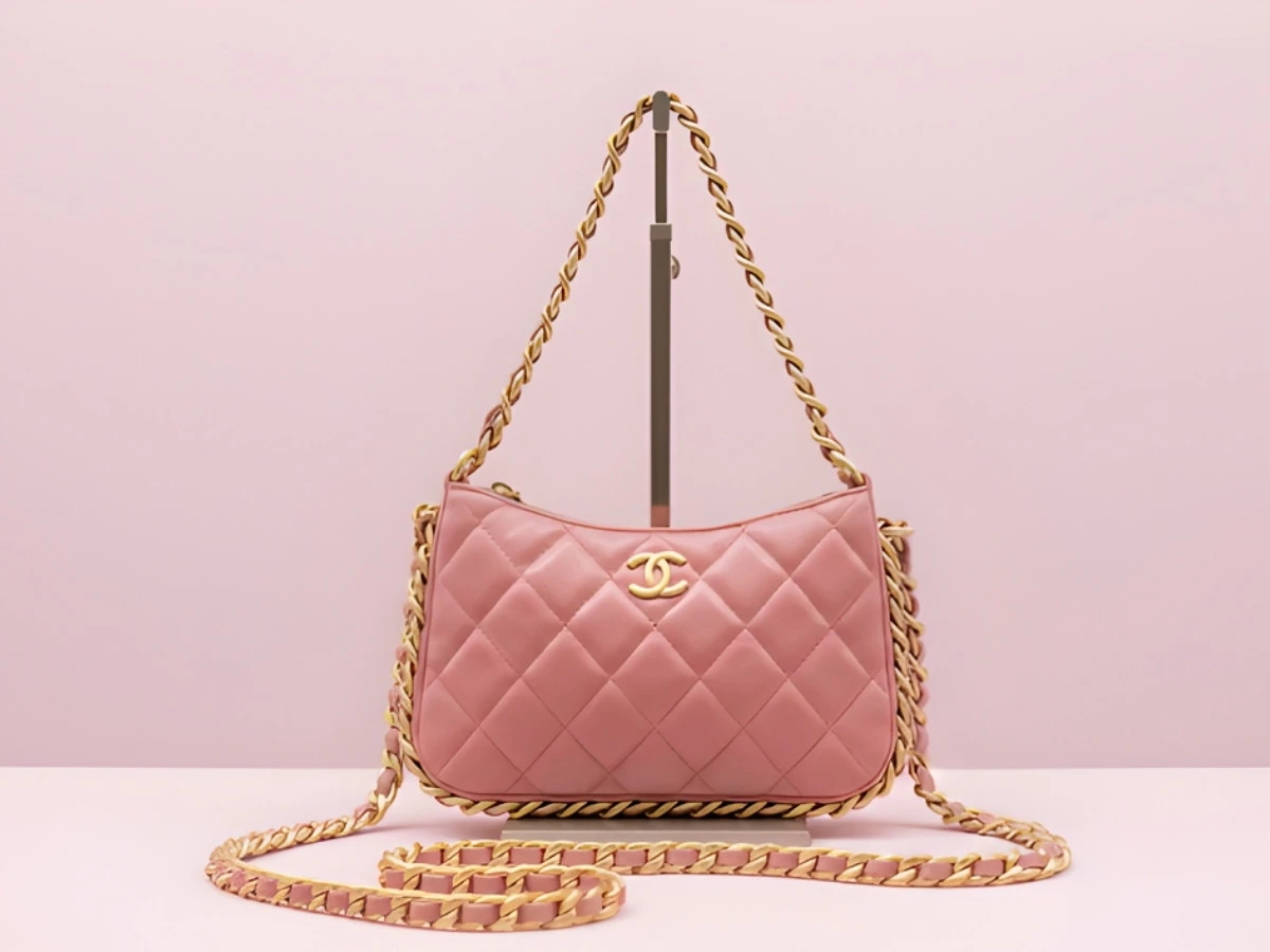 Shopping Pre-Owned Designer Bags Dubai Red Flags