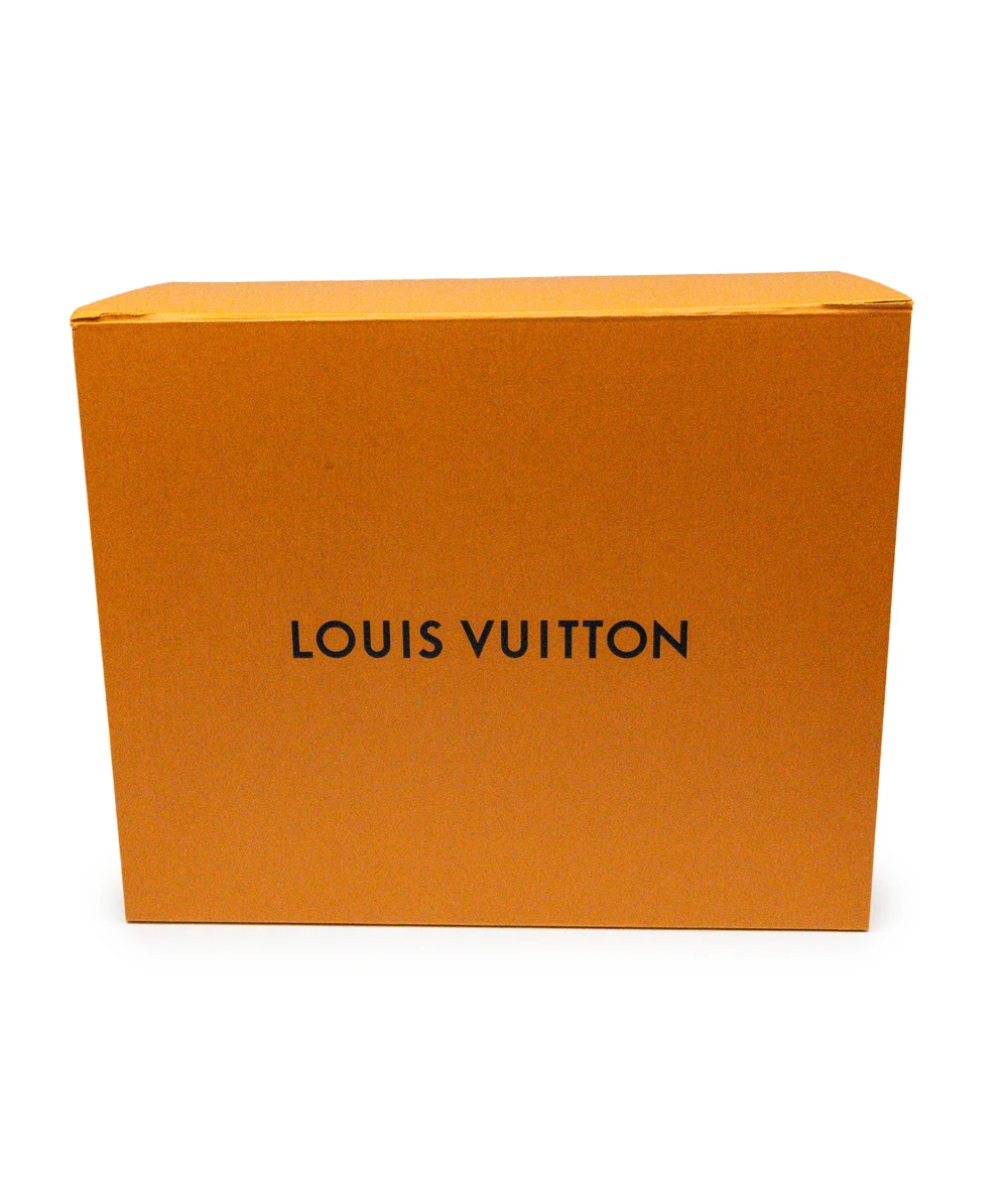 Louis Vuitton Reverse Monogram Onthego MM Shoulder Bag