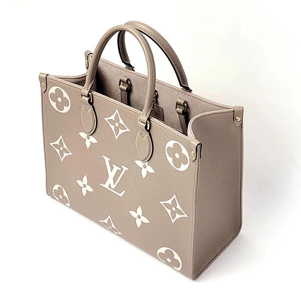 Louis Vuitton Monogram Unplanted Tourtrail Crème On The go MM Shoulder Bag