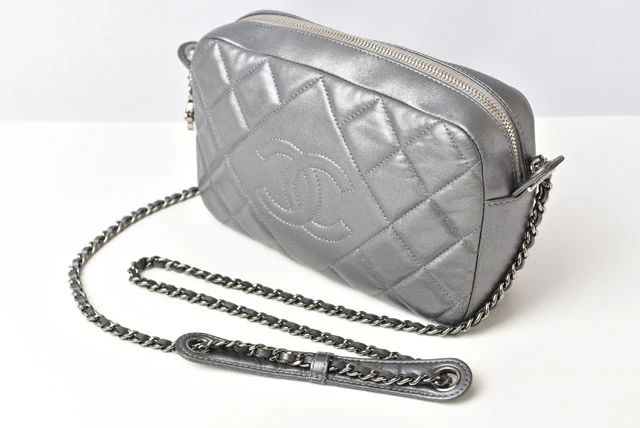 Chanel Metallic Silver Lambskin Quilted Diamond CC Camera Bag