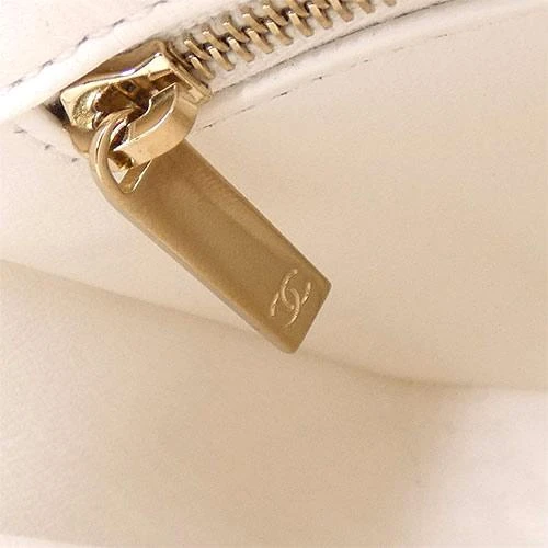 Chanel White Lambskin Leather CC Trendy Top Handle Bag