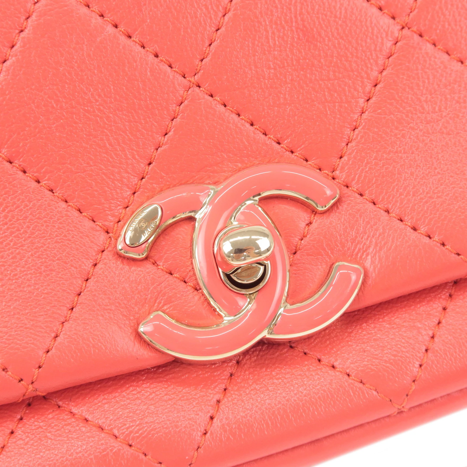 Chanel Mini Pink Matlasse Lambskin Diagonal Chain Shoulder Bag