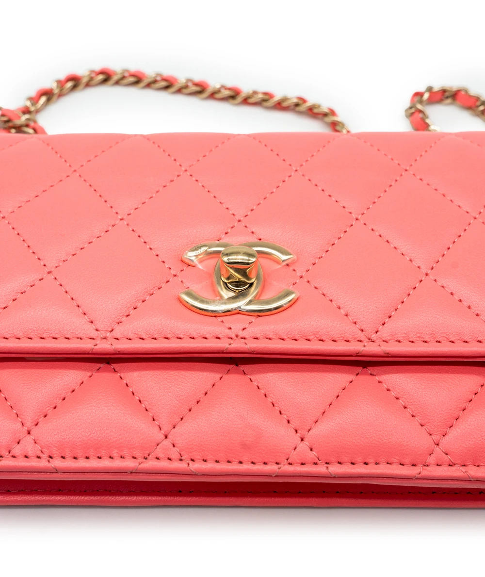 Chanel Wide Trendy CC Wallet on Chain in Hot Pink Lambskin Leather with Gold Hardware