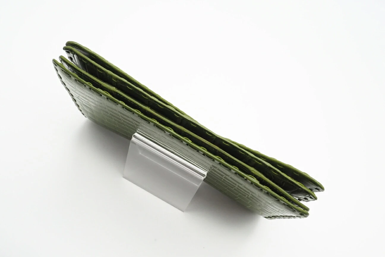 Bottega Veneta Green Crocodile Leather Piano Crisscross Clutch