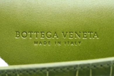 Bottega Veneta Green Crocodile Leather Piano Crisscross Clutch