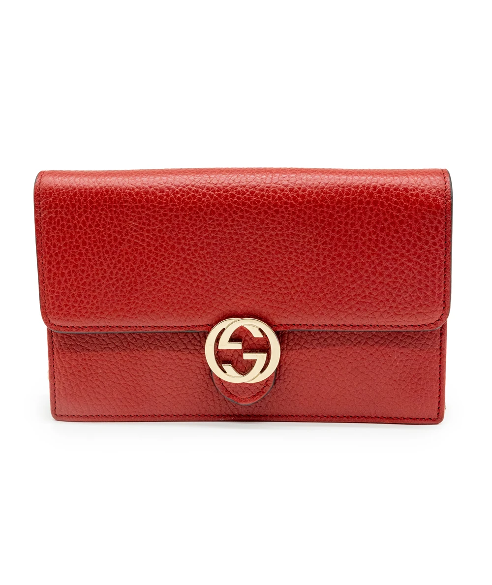 Gucci Red Leather Interlocking G Flap Chain Clutch