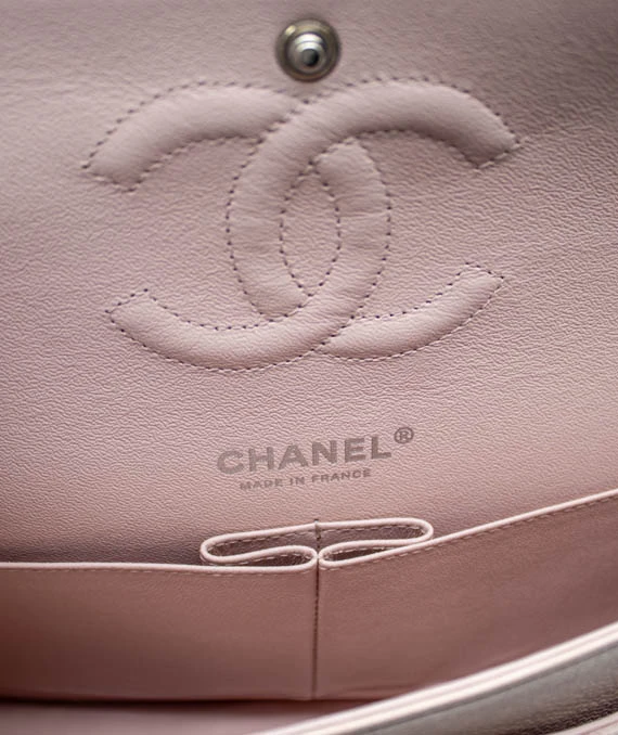 Chanel Size 25 Classic Medium Flap Nude Color Caviar Leather Bag with Ruthenium Hardware