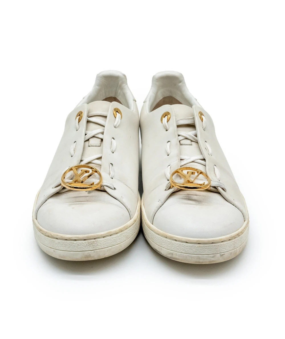 Louis Vuitton Size 39 White Leather Frontrow Metal Logo Lace Up Sneakers