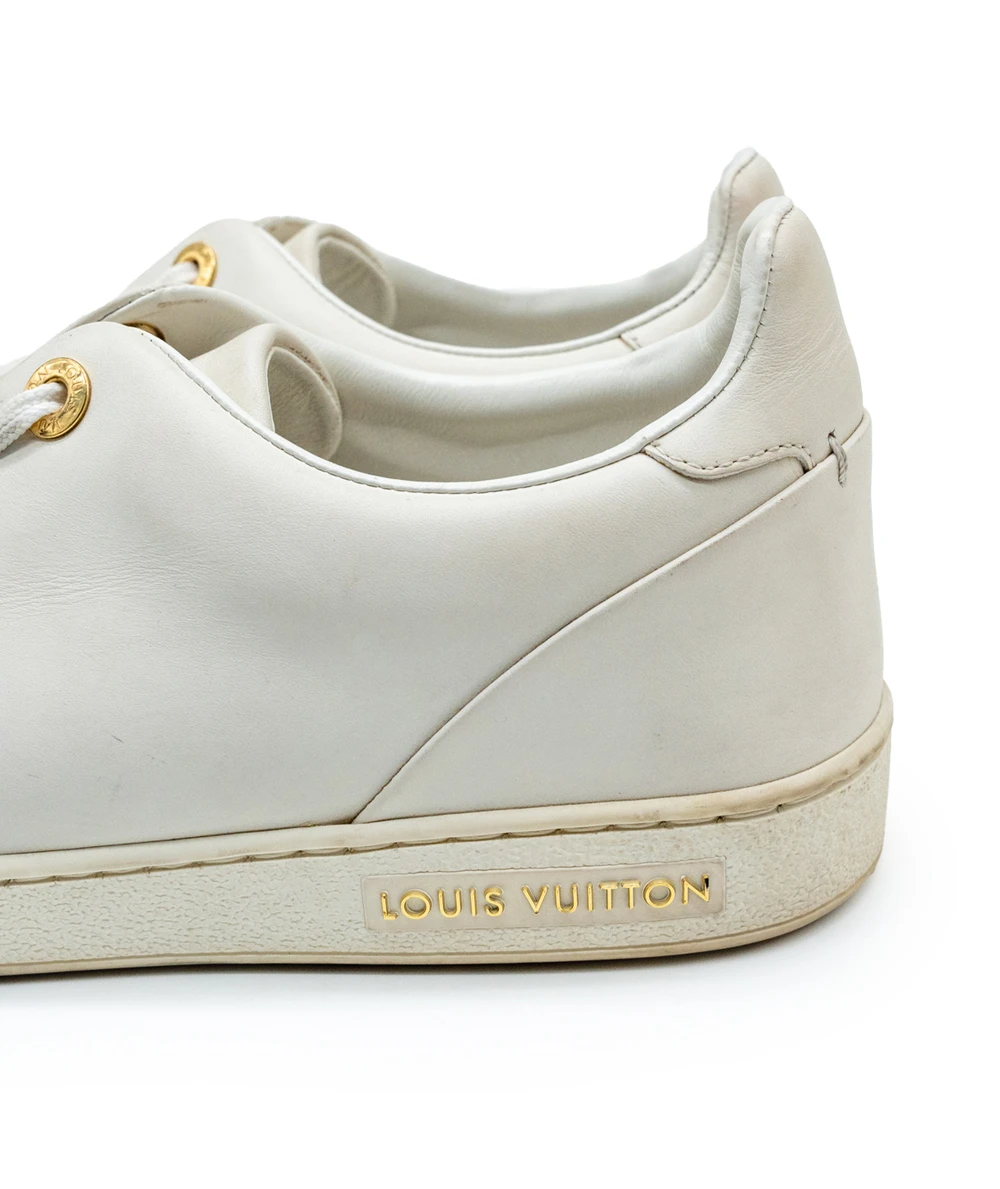 Louis Vuitton Size 39 White Leather Frontrow Metal Logo Lace Up Sneakers