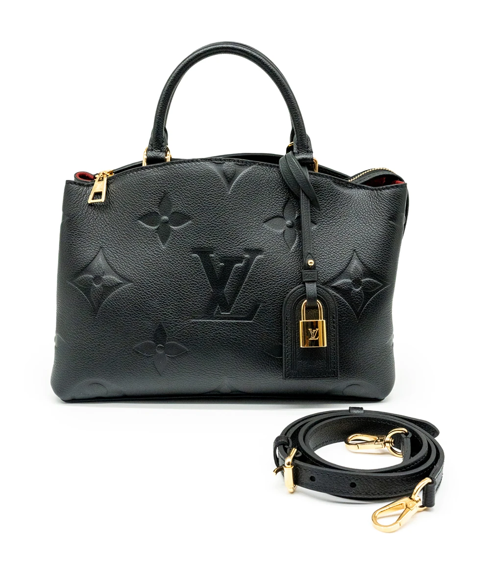 Louis Vuitton Petit Palais Bag in Black Grained Cowhide Leather