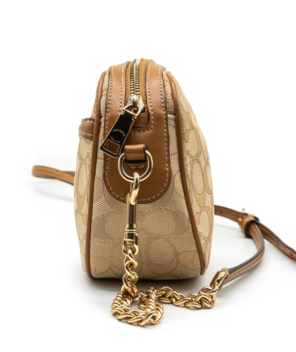 Coach Isla Chain Crossbody in Signature Jacquard - Light Khaki/Light Saddle