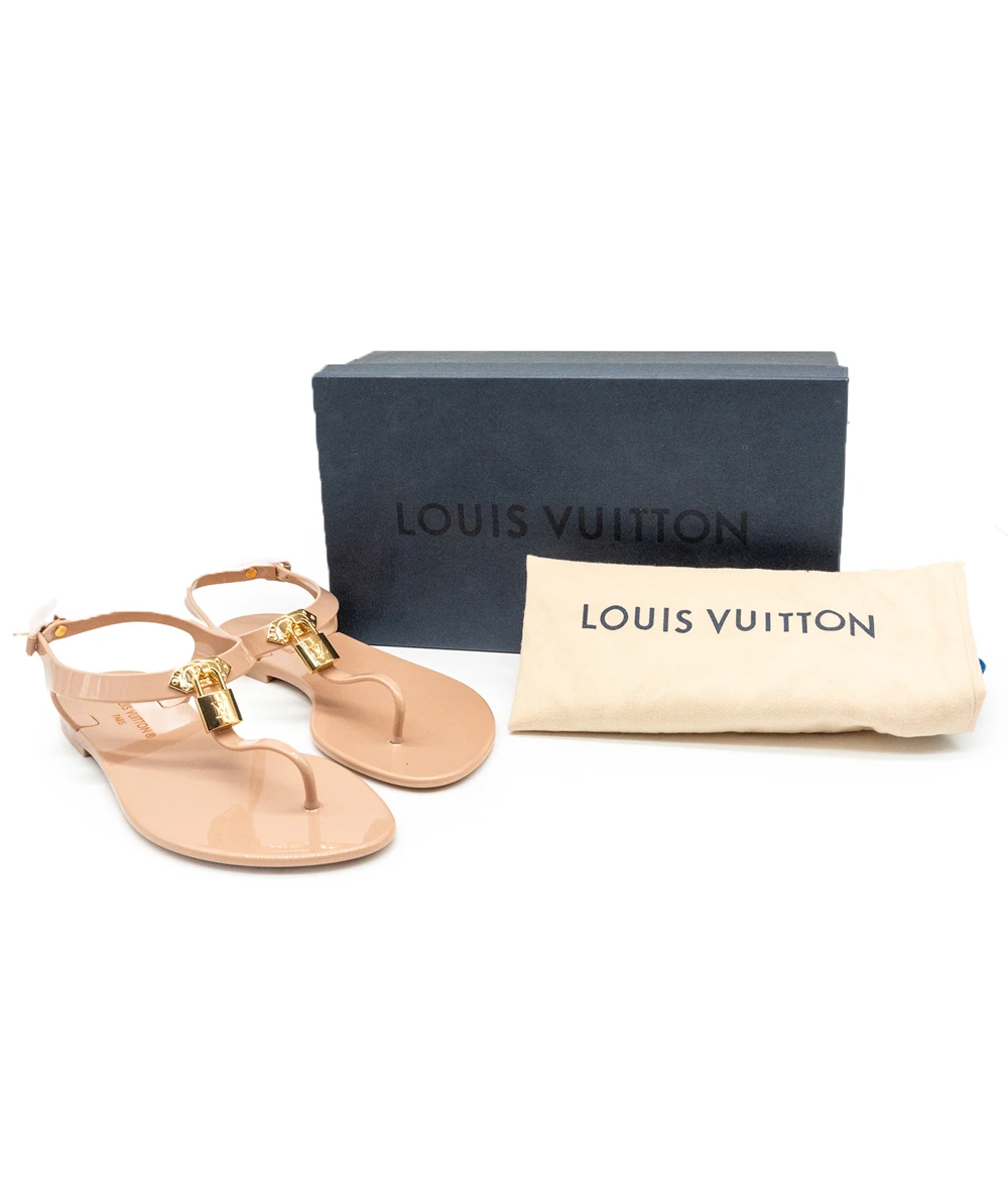 Louis Vuitton Size 37 Beige Rubber Bikini Thong Flats