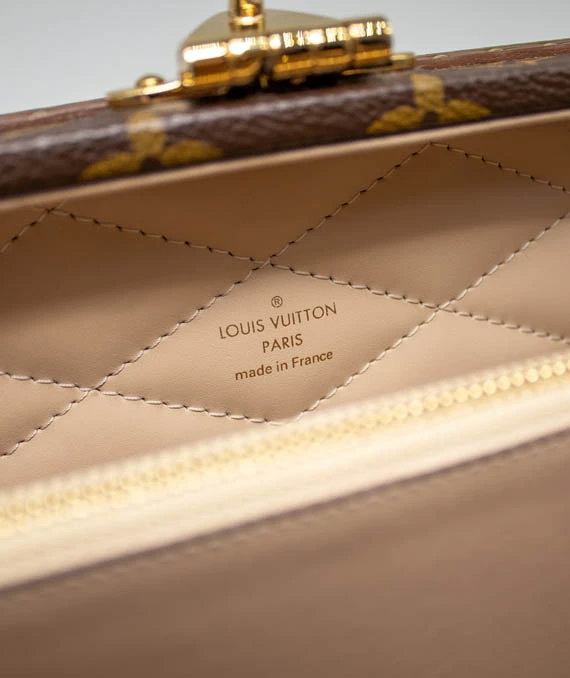 Louis Vuitton Petite Valise