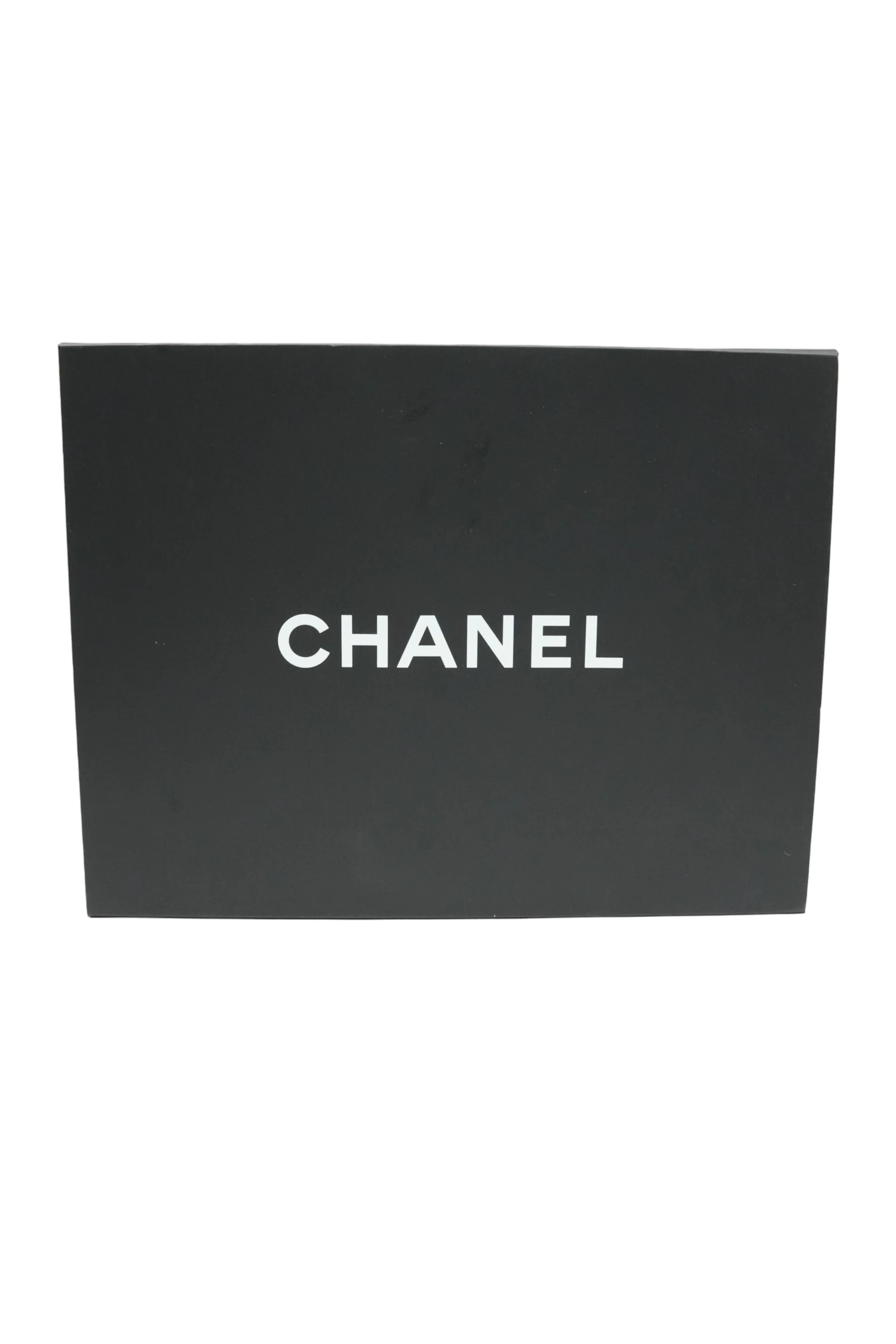 Chanel 22 Bag Shiny Calfskin Iridescent Black with Black Hardware