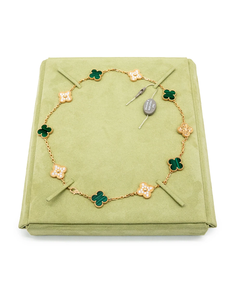 Van Cleef & Arpels Vintage Alhambra 18k Yellow Gold 10 Motifs Necklace with Diamonds and Malachite