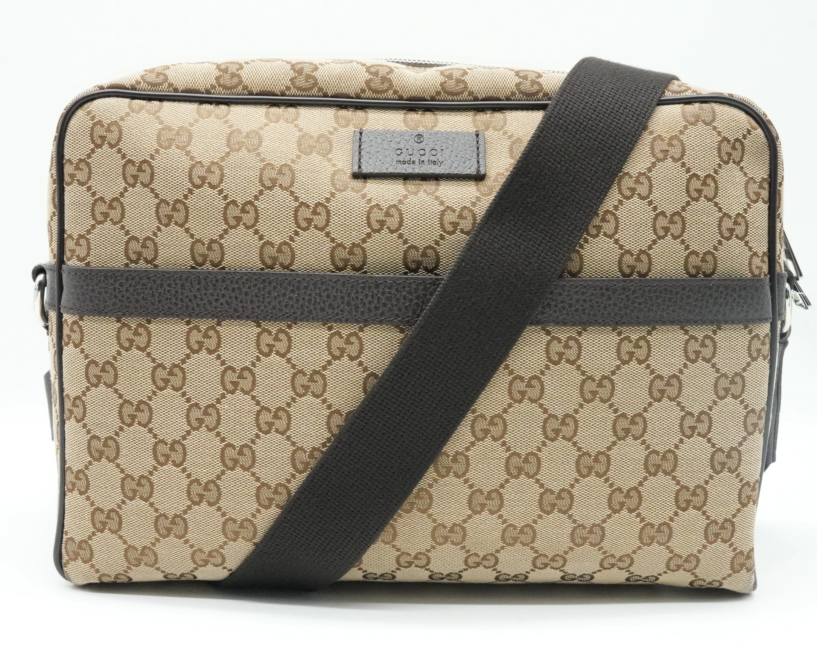 Gucci GG Canvas Messenger Bag Classic