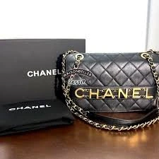 Chanel Enchained Flap Wallet On Chain (WOC)