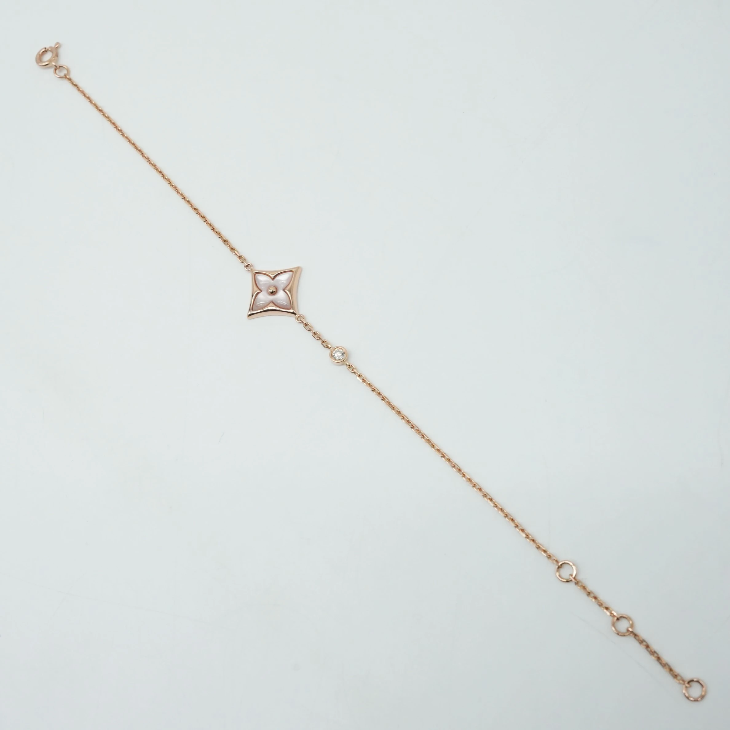 Louis Vuitton Color Blossom BB Star Bracelet, Pink Gold, White Mother-of-Pearl and Diamond