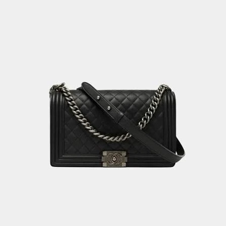 Chanel Boy black quilted iconic ruthenium-finish bag M BO/DB/SR/CA