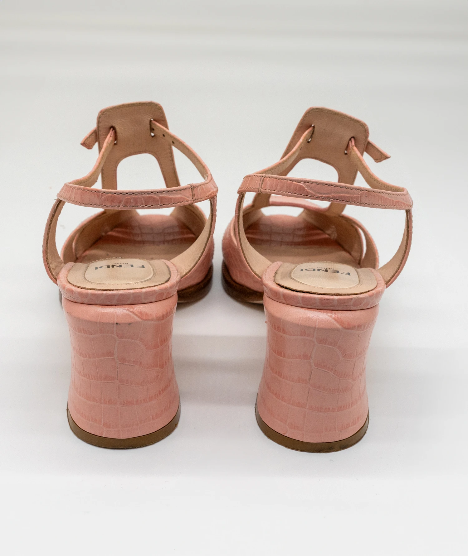 Fendi Size 37 Crocodile Leather T-Bar Platform Block Heel Sandals in Pink