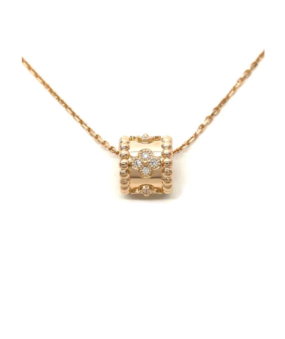 Van Cleef & Arpels K18 Rose Gold Perlée Clover Pendant Diamond Necklace
