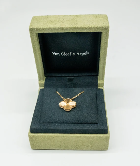 Van Cleef & Arpels Vintage Alhambra Necklace In 18k Yellow Gold