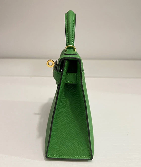 HERMES 2023 Green Mini Kelly in Epsom Leather with Gold Hardware