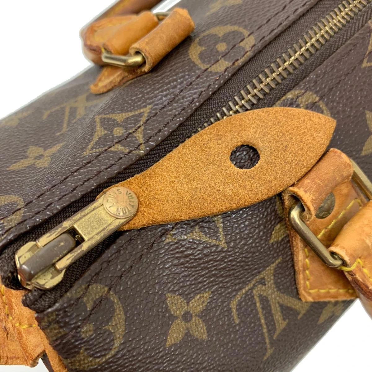 Louis Vuitton Monogram Canvas Speedy 25 Bag