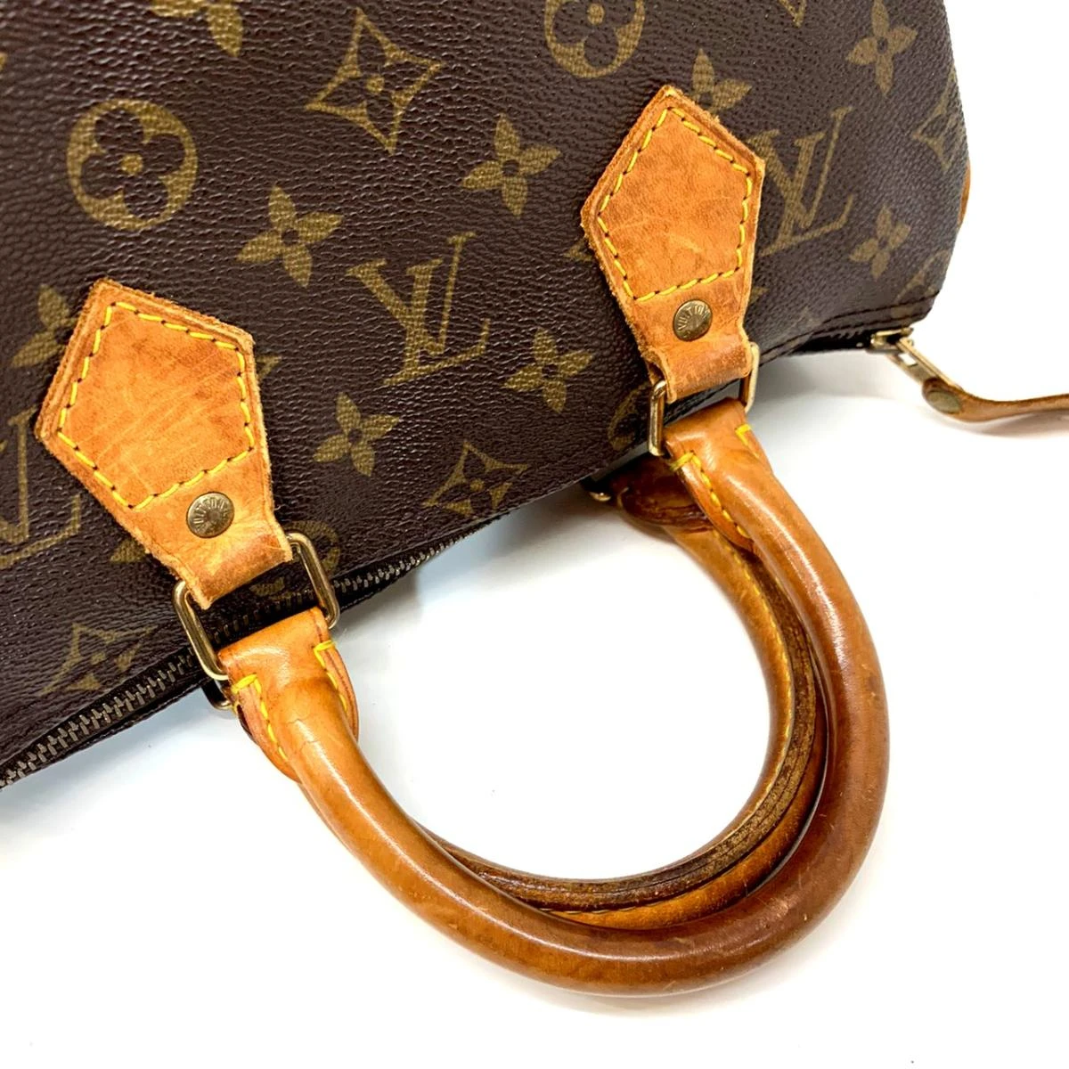 Louis Vuitton Monogram Canvas Speedy 25 Bag