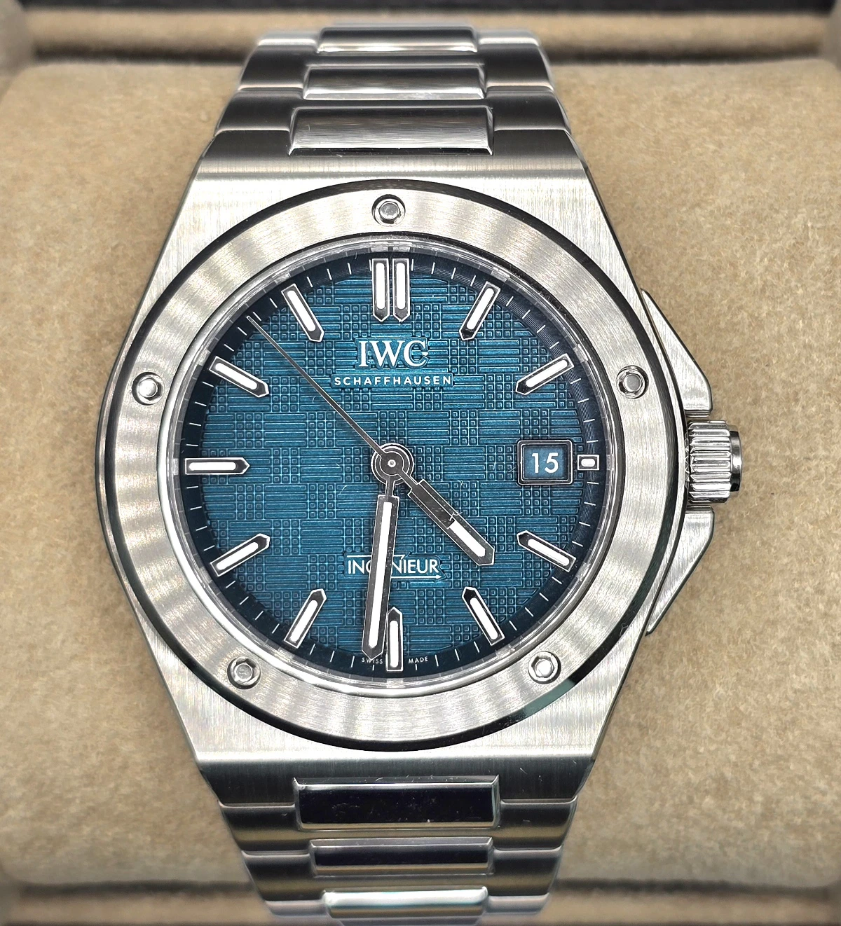 IWC 2024 Green Ingenieur IW328903 Stainless Steel Automatic Men's Wristwatch 40 mm