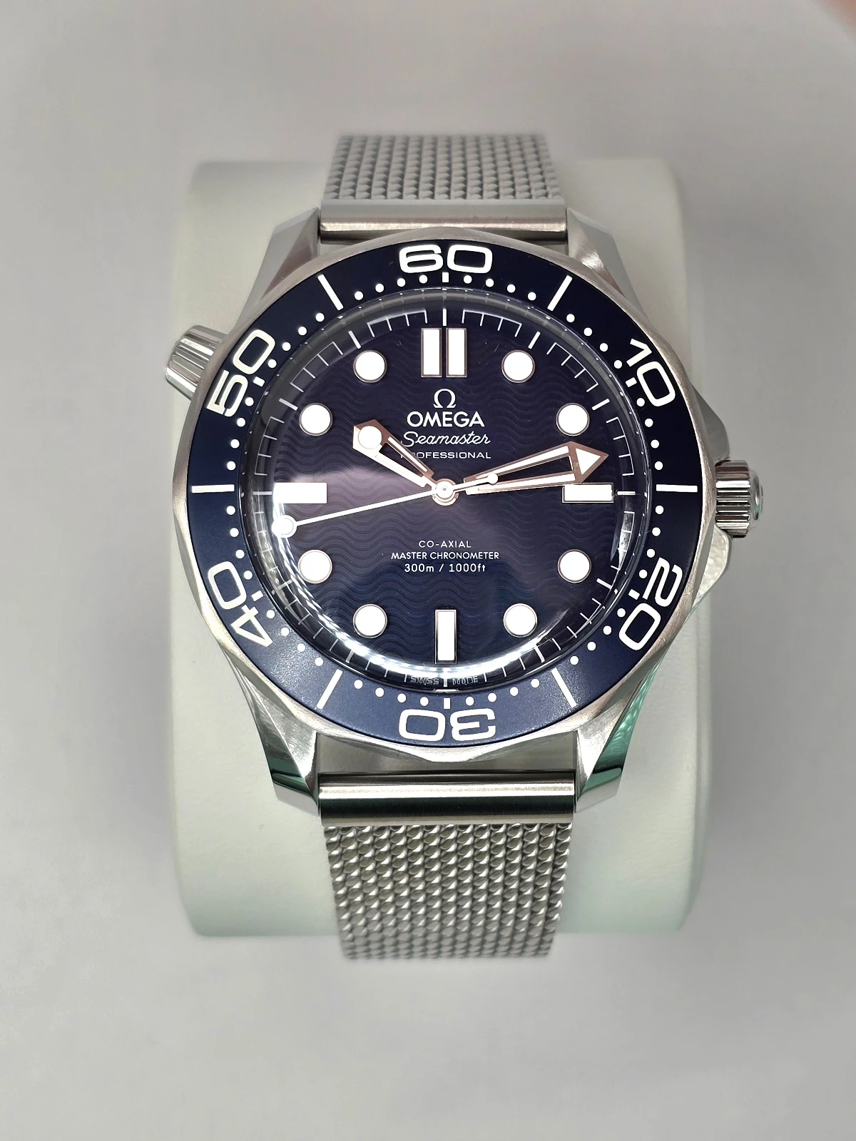 Omega 2023 Blue Seamaster 210.30.42.20.03.002 Stainless Steel Automatic Men's Wristwatch 42 mm